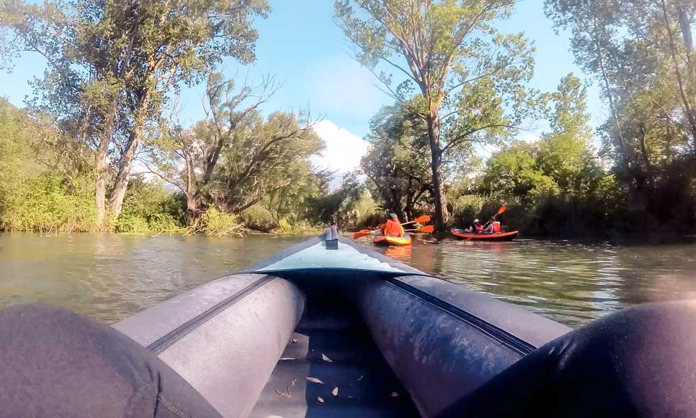 Canoa Sul Tirino Con Majellando Attivita Outdoor Da Fare In Abruzzo